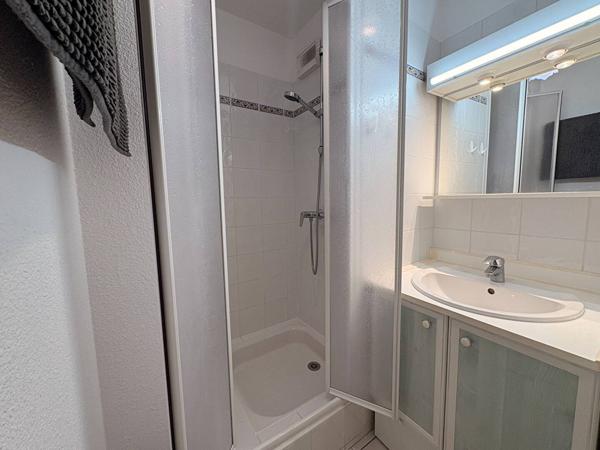 APPARTEMENT à VAUX SUR MER