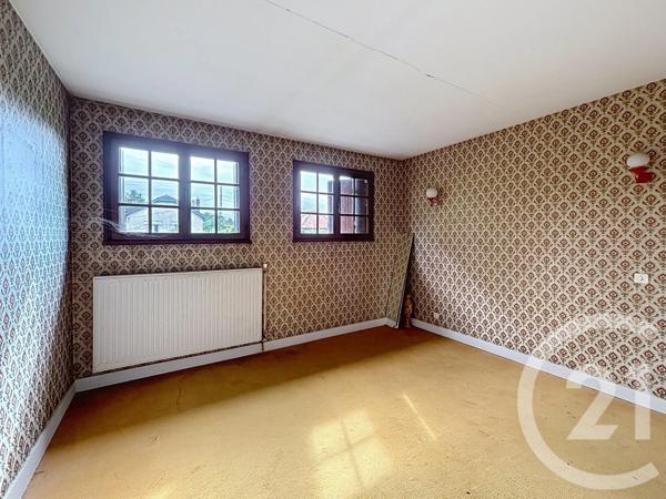 Maison à vendre  4 pièces - 130 m 2   COMPIEGNE  - 60
