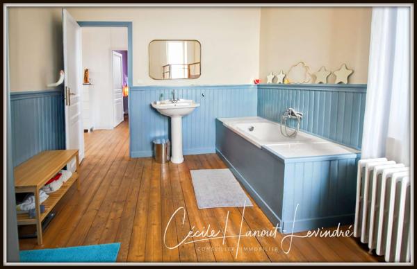 Dol-de-Bretagne (35120) PLEINE-FOUGERES. Centre. Maison bourgeoise 188 m² - 6 chambres - Terrain 1837 m².