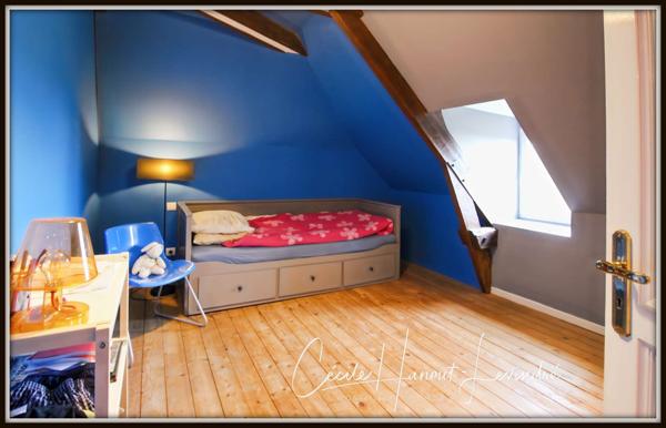 Dol-de-Bretagne (35120) PLEINE-FOUGERES. Centre. Maison bourgeoise 188 m² - 6 chambres - Terrain 1837 m².