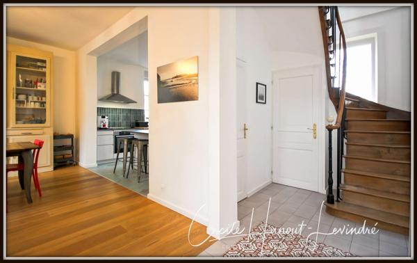 Dol-de-Bretagne (35120) PLEINE-FOUGERES. Centre. Maison bourgeoise 188 m² - 6 chambres - Terrain 1837 m².