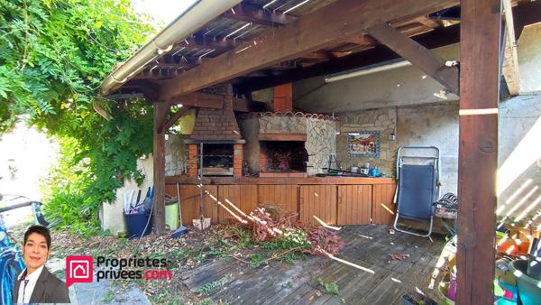 LE COTEAU (42120)  Maison 135 m² + dépendances, jardin et garage . Secteur recherché