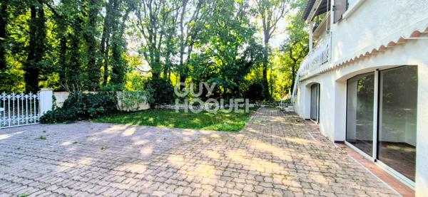 Maison familiale de 160 m2 env sur parcelle de 960 m2- Bouc Bel Air