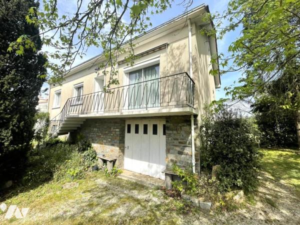 A VENDRE - REZE - Classier/Galarniere - Maison de Type NANTAISE d'env 106m² sur 1056m² de terrain.