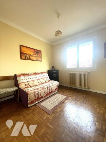 A VENDRE - REZE - Classier/Galarniere - Maison de Type NANTAISE d'env 106m² sur 1056m² de terrain.