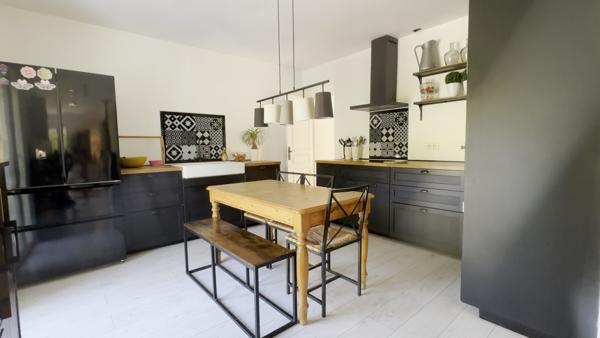 Castellane (04120) Gorge du verdon , castellane , Villa 152 m² sur 2400 m² de terrain avec piscine et vue panoramique