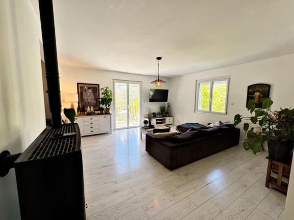 Castellane (04120) Gorge du verdon , castellane , Villa 152 m² sur 2400 m² de terrain avec piscine et vue panoramique