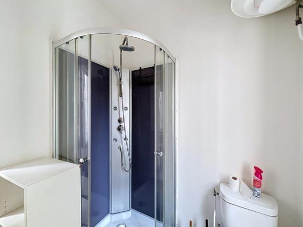 Studio meublé de 18 m² – Rue Estelle / Quartier Notre-Dame du Mont (Marseille 6e)