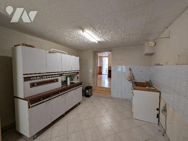 SAINT MARCEL LES VALENCE - Maison de ville T3, 81 m² avec jardin