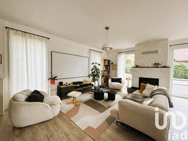 Maison à vendre 6 pièces 190 m² Neydens