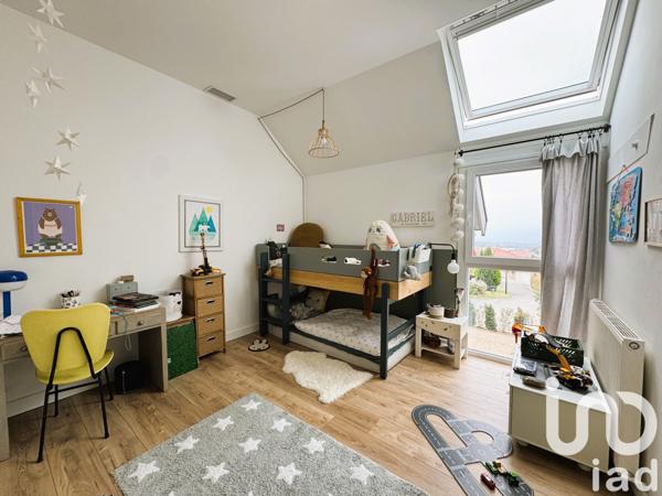 Maison à vendre 6 pièces 190 m² Neydens