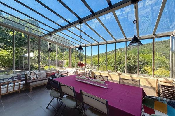 Vente Propriété de luxe Goudargues 11 Pièces 361 m²