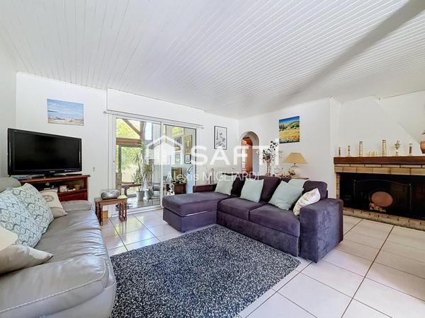 CASTELNAU-DE-MÉDOC – À DEUX PAS DES ÉCOLES ET DES COMMERCES – MAISON 3 CHAMBRES – TERRAIN 1 297 M²