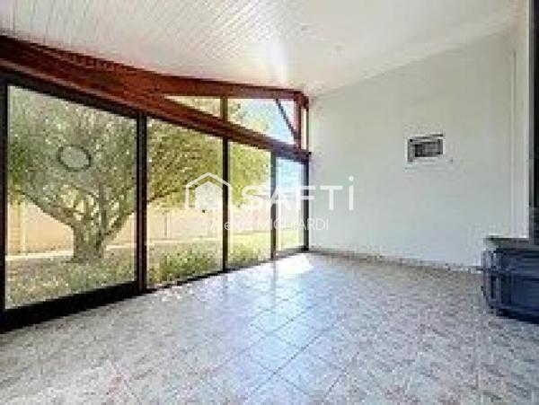 CASTELNAU-DE-MÉDOC – À DEUX PAS DES ÉCOLES ET DES COMMERCES – MAISON 3 CHAMBRES – TERRAIN 1 297 M²