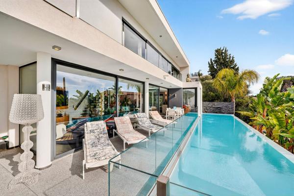 Vente Maison de luxe Bandol 7 Pièces 235 m²