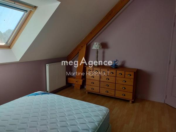 Maison à MONCE-EN-BELIN, 72230 - 8 pièces 169m²