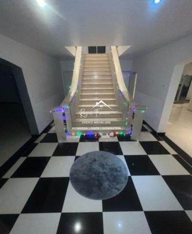 Bien situé, dans un quartier recherché