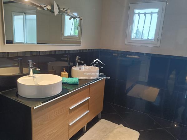 Bien situé, dans un quartier recherché