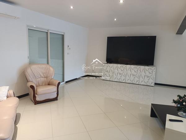 Bien situé, dans un quartier recherché