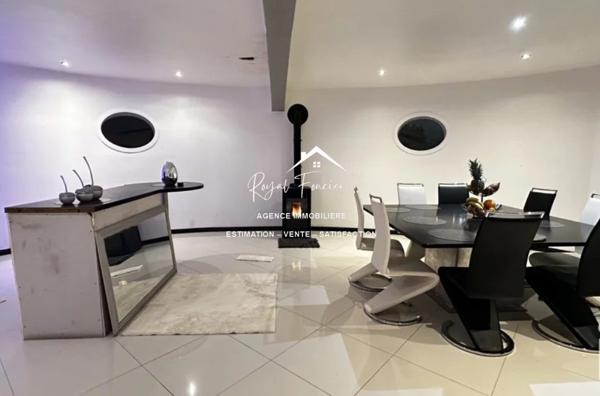 Bien situé, dans un quartier recherché