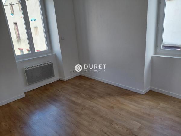 APPARTEMENT T2 A LOUER - CENTRE MONTAIGU