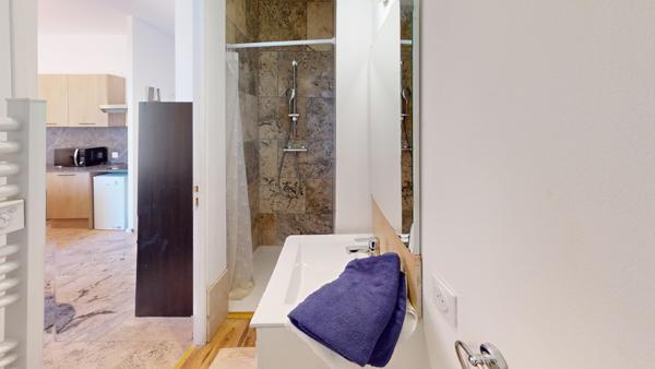 Marseille (13001) PRODUIT INVESTISSEUR, 2 APPARTEMENTS