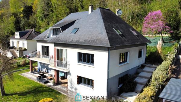 PROPRIÉTÉ DE CARACTÈRE DE 280 M² – 5 CHAMBRES – VUE PANORAMIQUE – SANS VIS-À-VIS