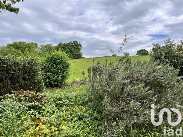 Maison de village 6 pièces de 154 m² à Cressy-sur-Somme (71760)