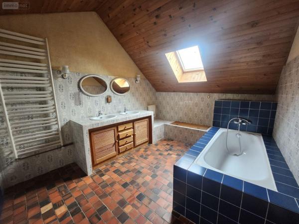 Maison restaurée à vendre à Angers dans le Maine-et-Loire (49000), ref : 49115//475