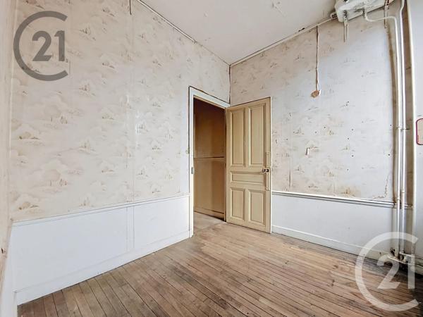 Maison à vendre  5 pièces - 122,88 m 2   SEZANNE  - 51