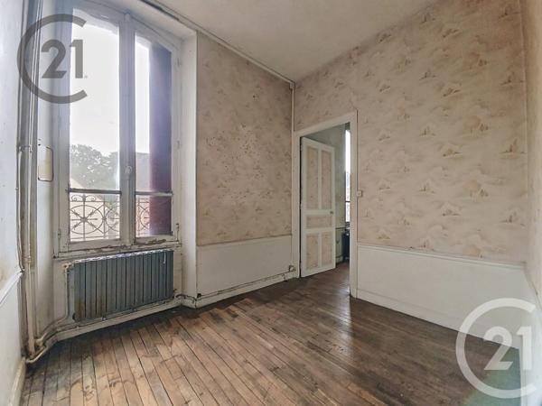 Maison à vendre  5 pièces - 122,88 m 2   SEZANNE  - 51