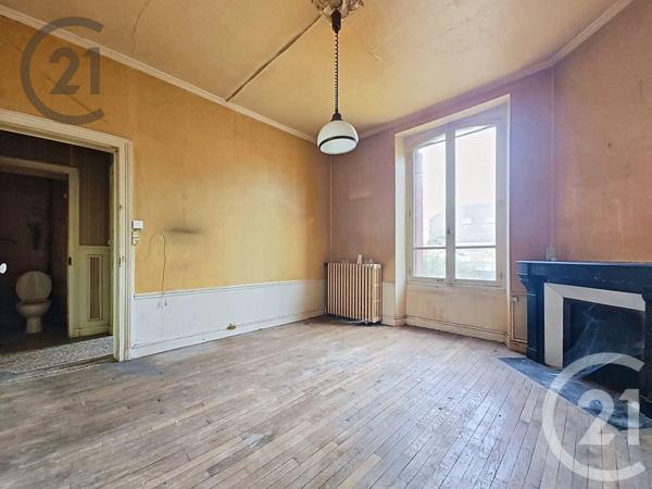 Maison à vendre  5 pièces - 122,88 m 2   SEZANNE  - 51