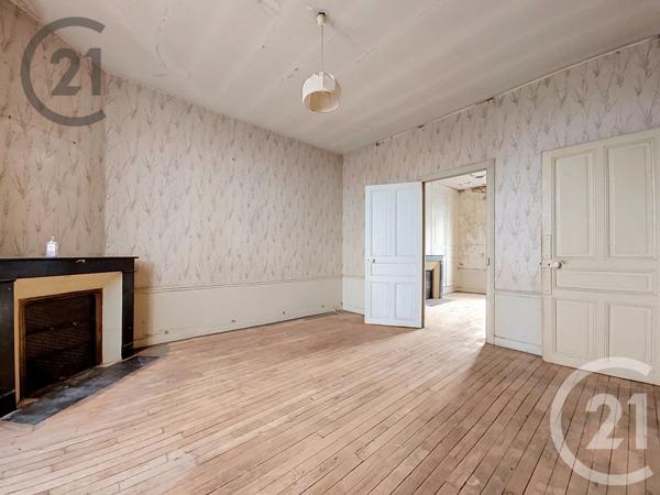 Maison à vendre  5 pièces - 122,88 m 2   SEZANNE  - 51