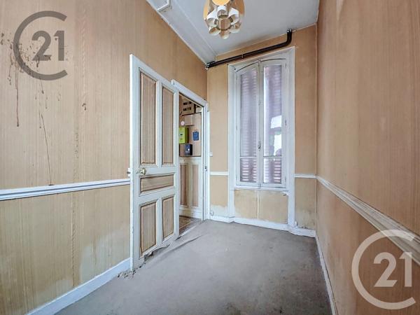 Maison à vendre  5 pièces - 122,88 m 2   SEZANNE  - 51