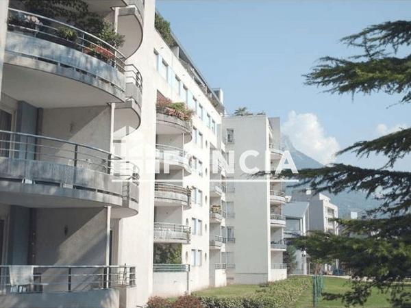 Location Appartement 2 pièces 53.07 m² - RUE DU VERCORS/RUE ADRIEN RICARD Grenoble 38000