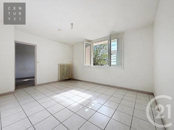 Appartement à vendre  2 pièces - 49,16 m 2   TROYES  - 10