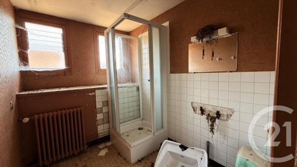 Maison à vendre  8 pièces - 160 m 2   PLEURS  - 51