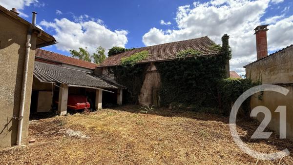 Maison à vendre  8 pièces - 160 m 2   PLEURS  - 51