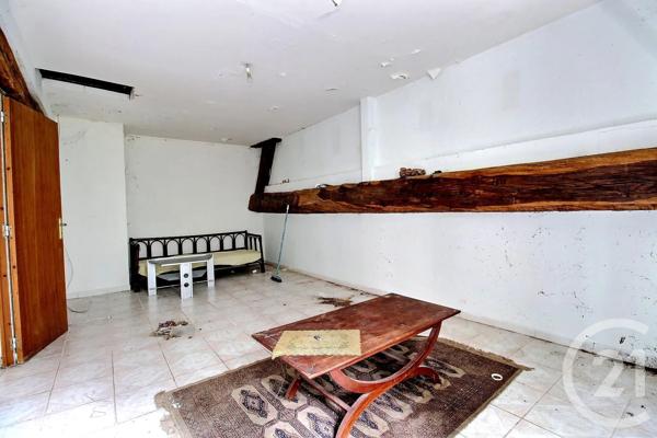 Maison à vendre  3 pièces - 140 m 2   ESTERNAY  - 51