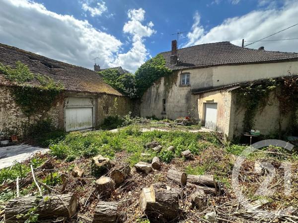 Maison à vendre  3 pièces - 140 m 2   ESTERNAY  - 51