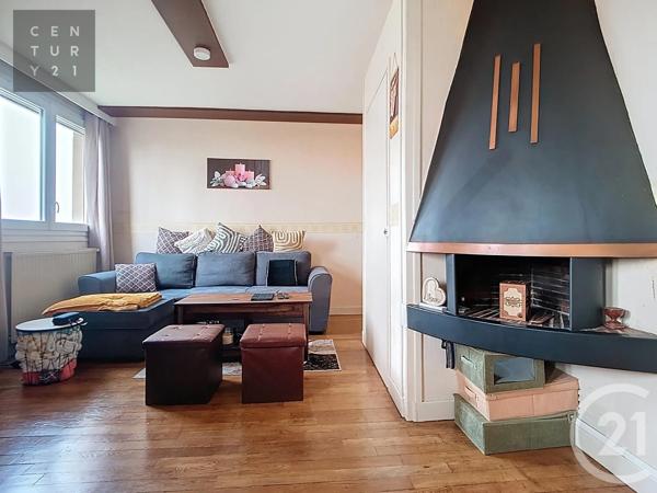 Appartement F4 à vendre  4 pièces - 75,90 m 2   TROYES  - 10