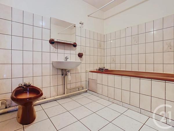 Appartement F3 à vendre  3 pièces - 53 m 2   NANCY  - 54