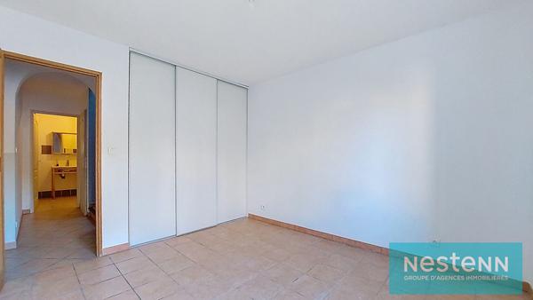 Istres proche centre ville et étang de l'olivier, Maison 5 pièce(s) 145 m2, 4 chambres, dont 3 au rez-de-chaussée