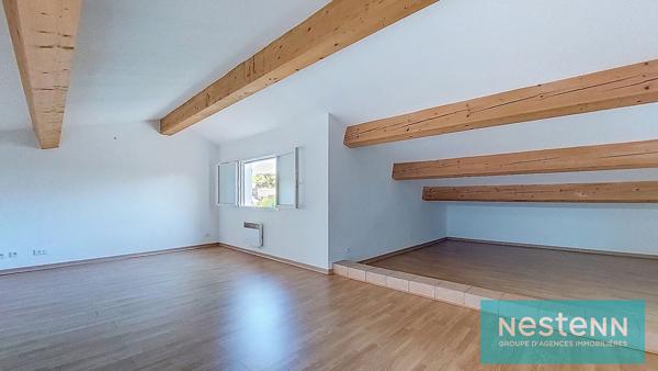 Istres proche centre ville et étang de l'olivier, Maison 5 pièce(s) 145 m2, 4 chambres, dont 3 au rez-de-chaussée