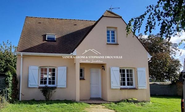 Proche JOUY et SAINT-PREST, Maison de 107 m², 6 pièces, 4 chambres. Ref annonce : 381057