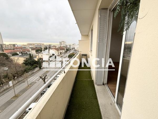 Location Appartement 4 pièces 62.7 m² - RUE SULLY Bourg Les Valence 26500