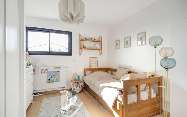 Maison à vendre    4 pièces •  Saint-Geniès-Bellevue