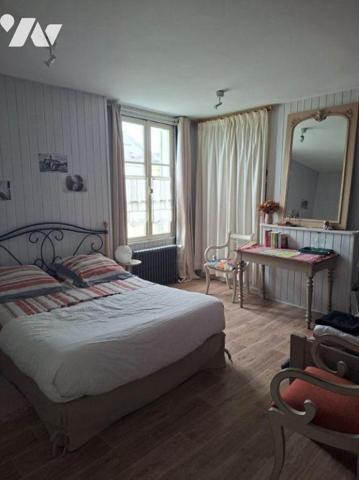 MAISON DE CARACTERE année de construction 1850  en parfait état