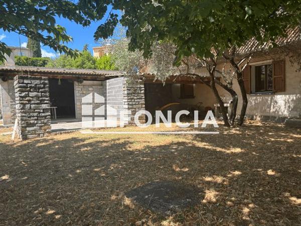 À vendre Maison 12 pièces 303.49 m² - Aiglun 04510