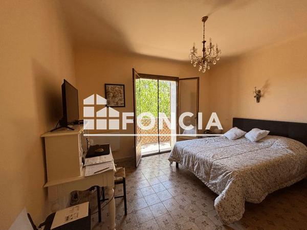 À vendre Maison 12 pièces 303.49 m² - Aiglun 04510